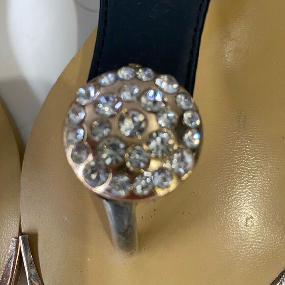 GC Shoes Black Jeweled Sandals Gold Zippered Back size 6.5 Euro 37 - Picture 3 of 11